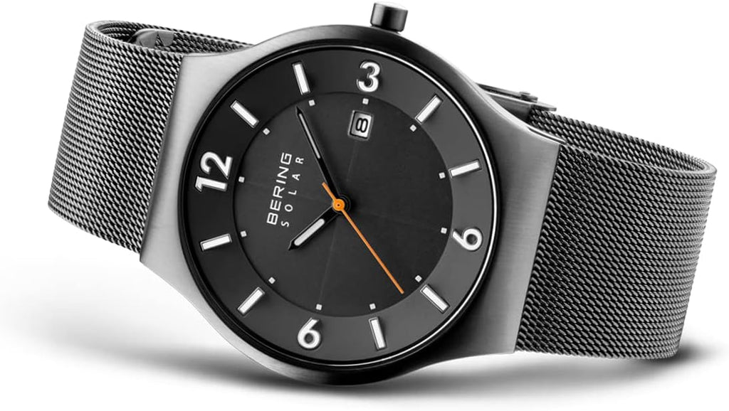 Bering Reloj para hombre de movimiento solar - Colección solar con acero inoxidable y cristal de zafiro 14440-XXX