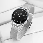 Shengke SK Ultra delgado minimalista Relojes para mujer de dos agujas Reloj de vestir de cuero para damas