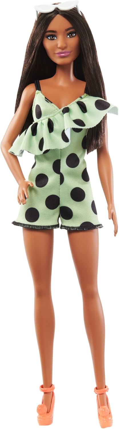 Barbie Fashionistas Doll #200 con pelo moreno, mameluco de lunares...