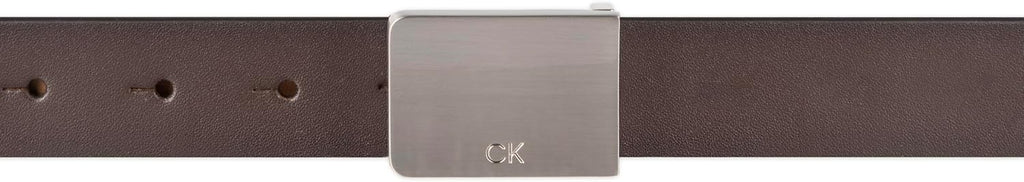 Calvin Klein Cinturón con hebilla de placa moderna y detalle de log...