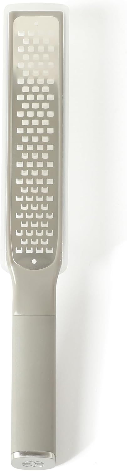 Calphalon Edge - Juego de utensilios de cocina de acero inoxidable de 6 piezas, juego de utensilios de cocina con acento de silicona, abrelatas, pelador recto, rallador, pinzas