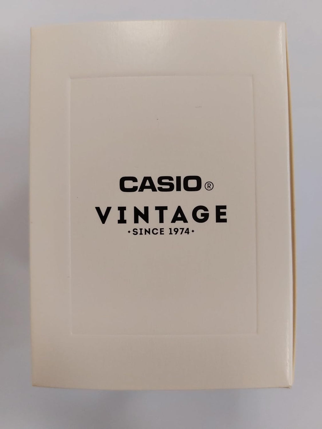 Casio B650WD-1ACF Reloj clásico de cuarzo plateado con pantalla digital para hombre