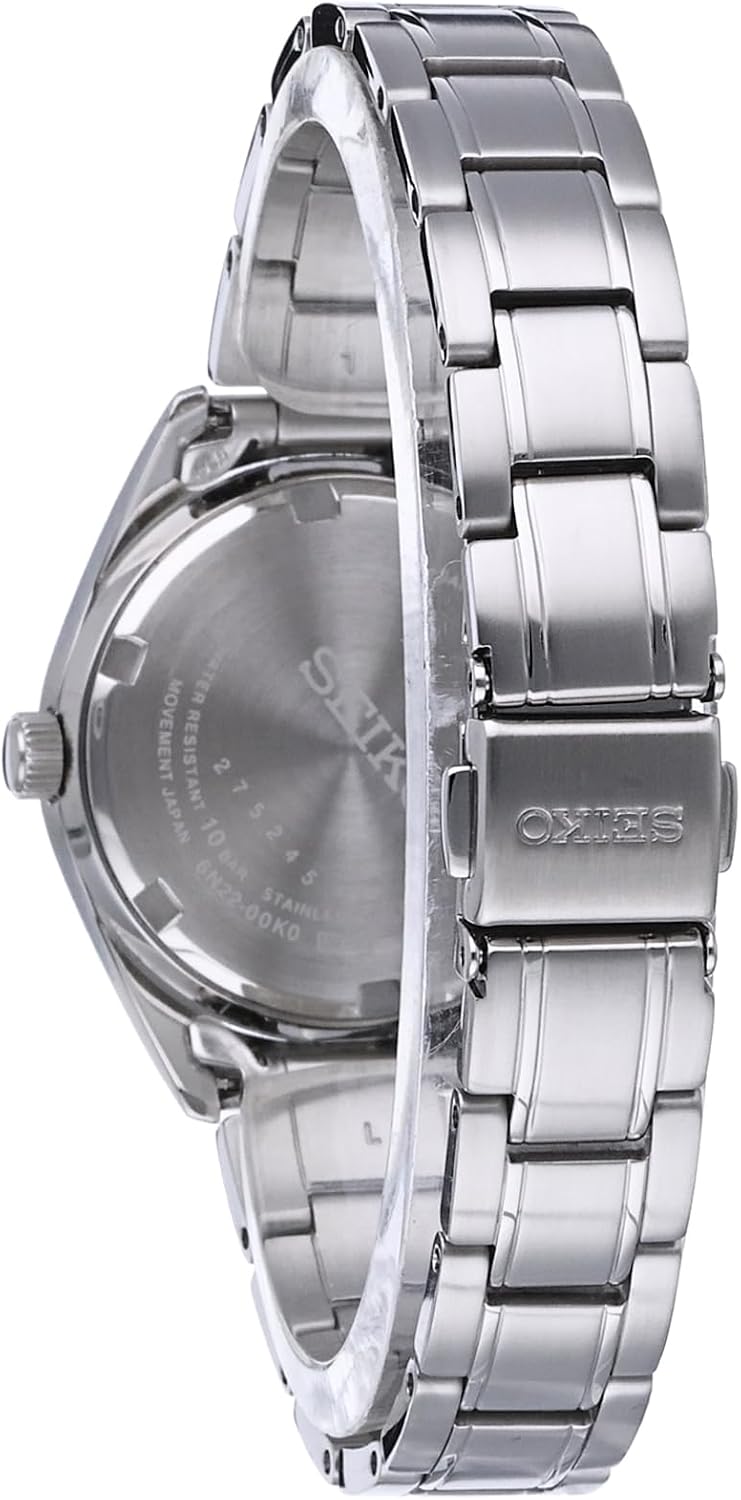 SEIKO SUR633 Reloj para mujer – Essentials – con caja de acero inoxidable y pulsera, esfera plateada de rayos solares, calendario de fecha y resistente al agua hasta 394.4 pies