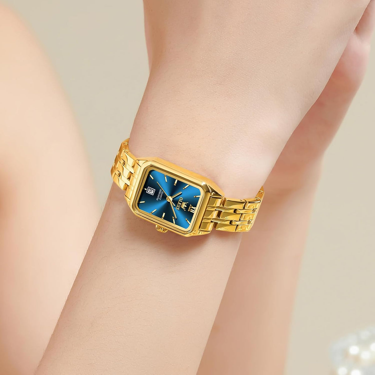 OLEVS Reloj de mujer de oro de acero inoxidable, reloj de cara cuadrada pequeña con decoración de diamantes, reloj de vestir de cuarzo analógico de lujo para mujer, reloj de pulsera impermeable con