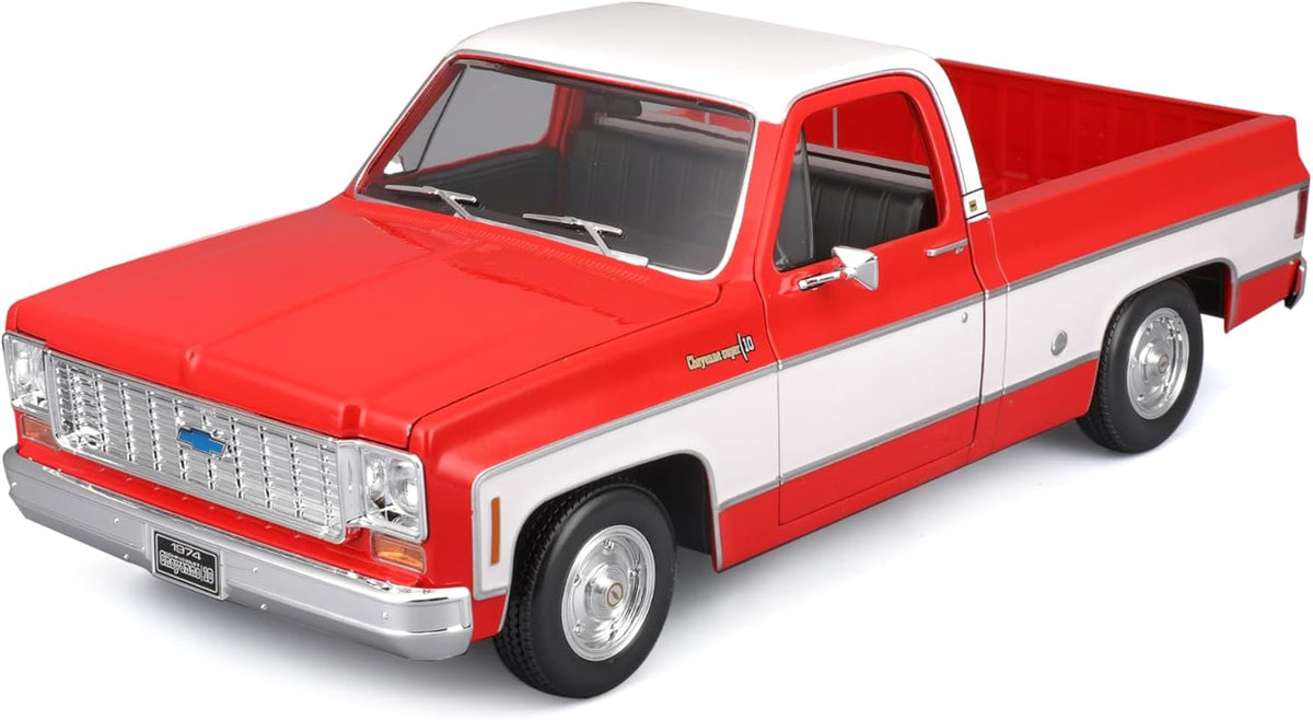 Maisto 1:18 Edición Especial 1974 Chevrolet C10 Cheyenne Super