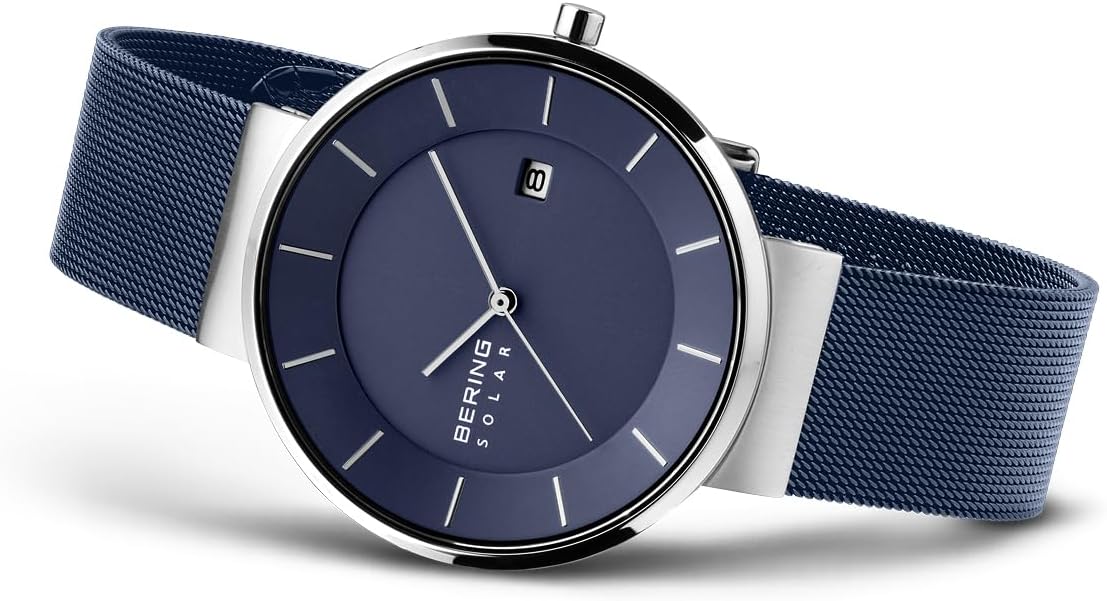 BERING Reloj analógico de colección solar para hombre con correa de acero inoxidable y cristal de zafiro