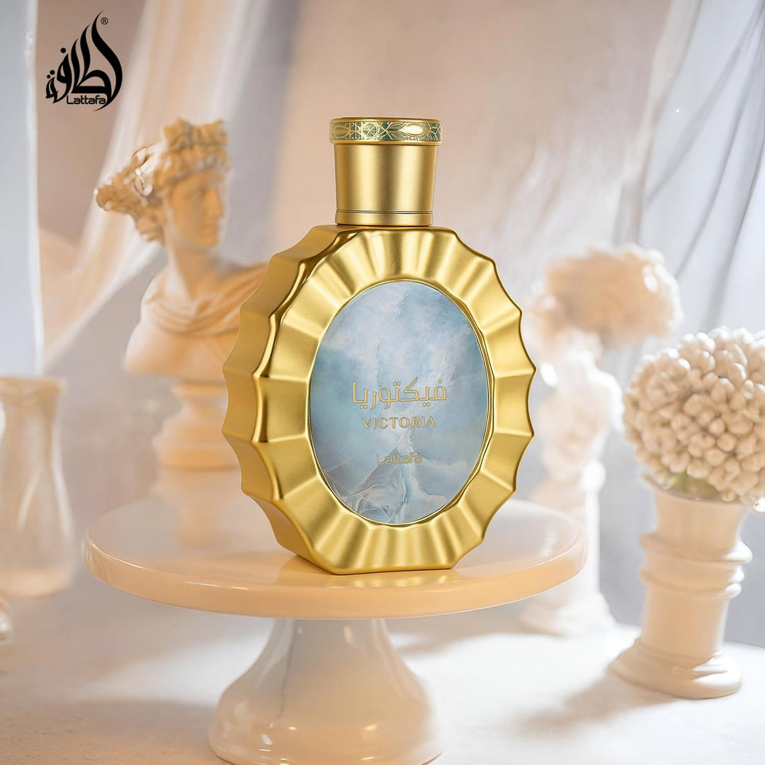 Lattafa Victoria para Mujeres Eau de Parfum en Spray, 3.4 Onzas \/...