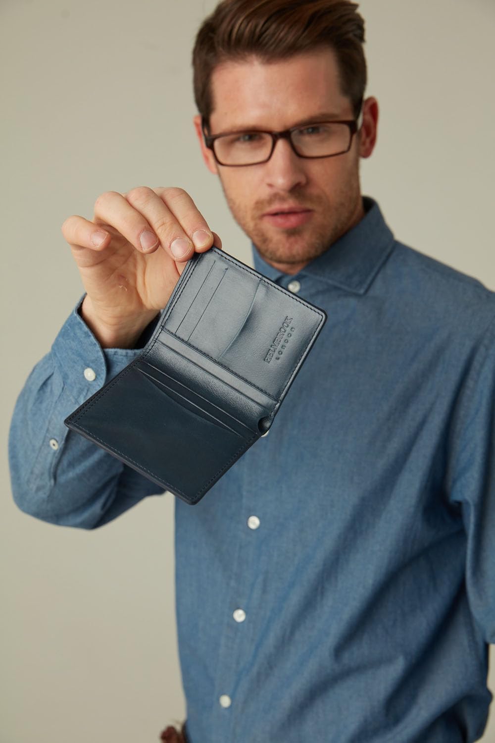 HELMBROOK London Dayton_Vertical_Billetera_Hombres_Parent, Azul mar...