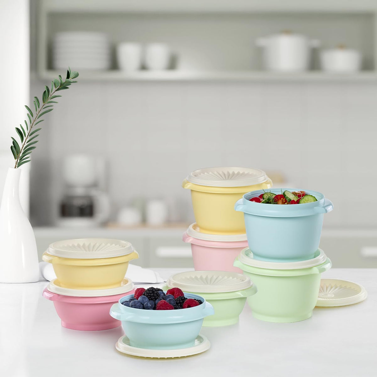 Tupperware Heritage Collection, nuevo juego de 16 piezas de recipientes para almacenamiento de alimentos en colores vintage, apto para lavaplatos y sin BPA (8 recipientes, 8 tapas)