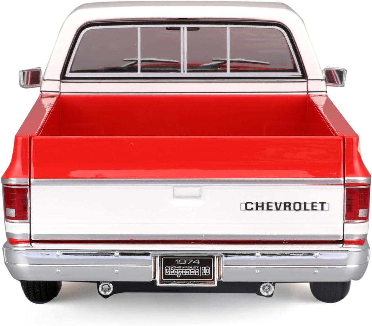 Maisto 1:18 Edición Especial 1974 Chevrolet C10 Cheyenne Super