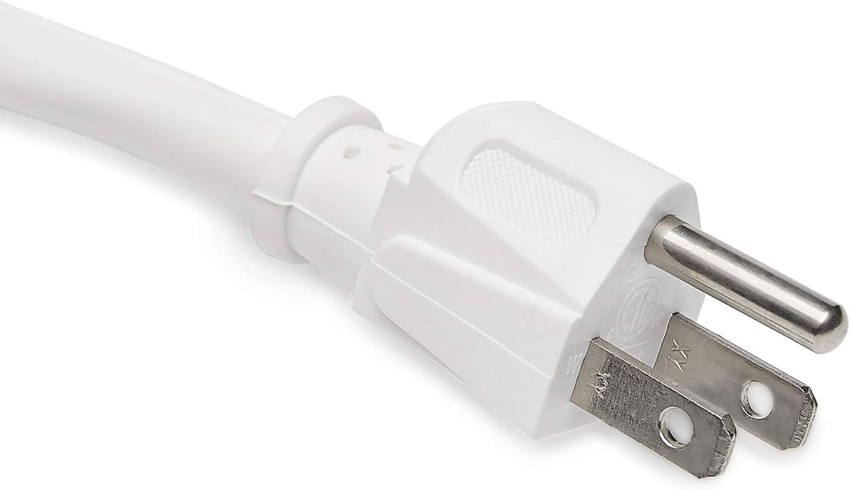 Lámpara Amazon Basics Regleta protectora de sobretensiones, 6 tomas, 790 julios, interruptor de circuito, indicador LED, cable de extensión de 6 pies, color blanco (paquete de 2)