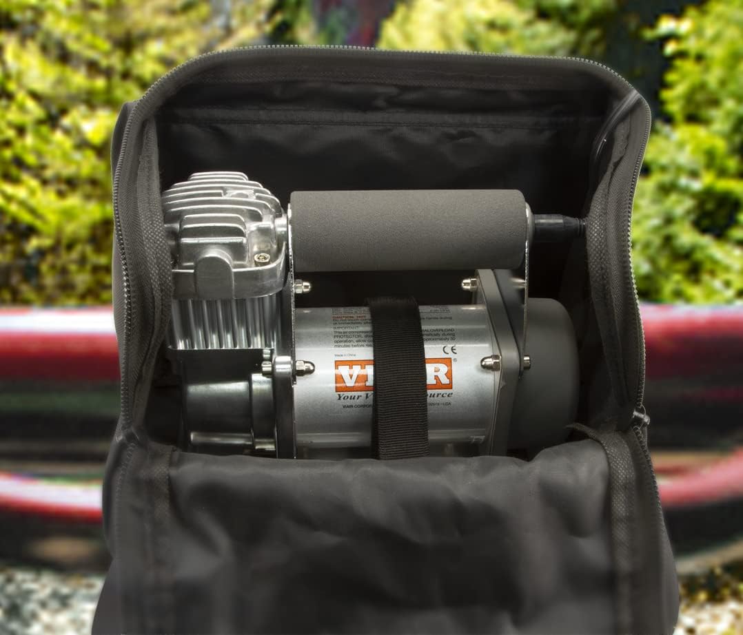 Kit de compresor portátil VIAIR 30032 300P SXS con mantenedor de ba...