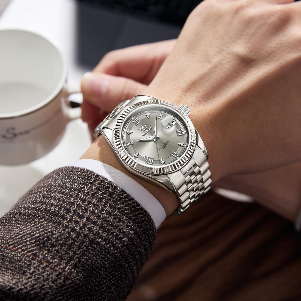 OLEVS Reloj Clásico para Hombre Diamante Analógico Lujo Acero Inoxidable a Dos Tonos Resistente al Agua con Fecha Luminous para Hombres