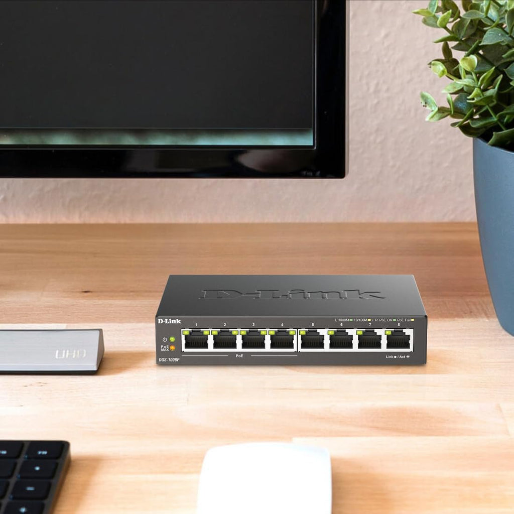D-Link Conmutador Ethernet PoE+ no administrado Gigabit de 8 puertos, con 4 puertos PoE de hasta 60 W de presupuesto PoE, QoS, sin ventilador, metal resistente con puertos blindados, escritorio compacto, sigue a NDAA/TAA (DGS-1008P)