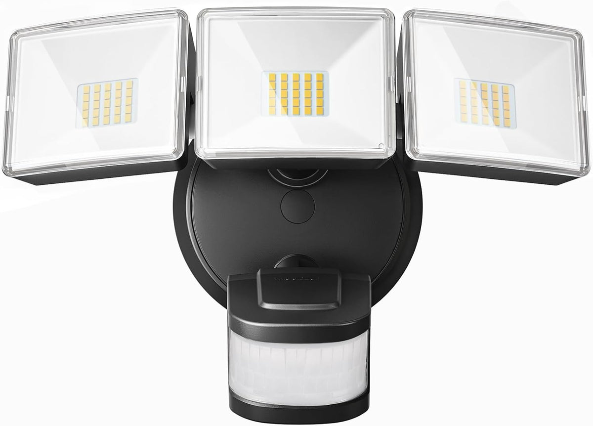 OREiN Luz de inundación para exteriores con sensor de movimiento de 4500 lm para seguridad del hogar, brillante sin deslumbramiento, rango de 180° de gran angular de 50 pies