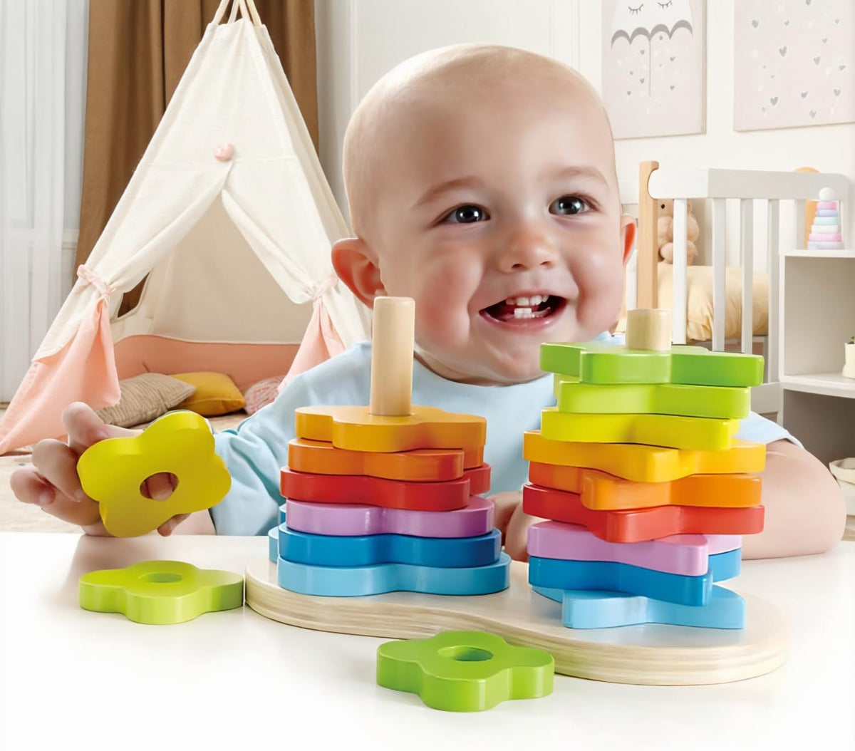 Hape - Juego de anillos de madera con doble apilador de arco iris para niños, L: 7.9, ancho: 4.1, altura: 4.3 pulgadas