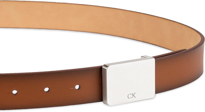 Calvin Klein Cinturón con hebilla de placa moderna y detalle de log...
