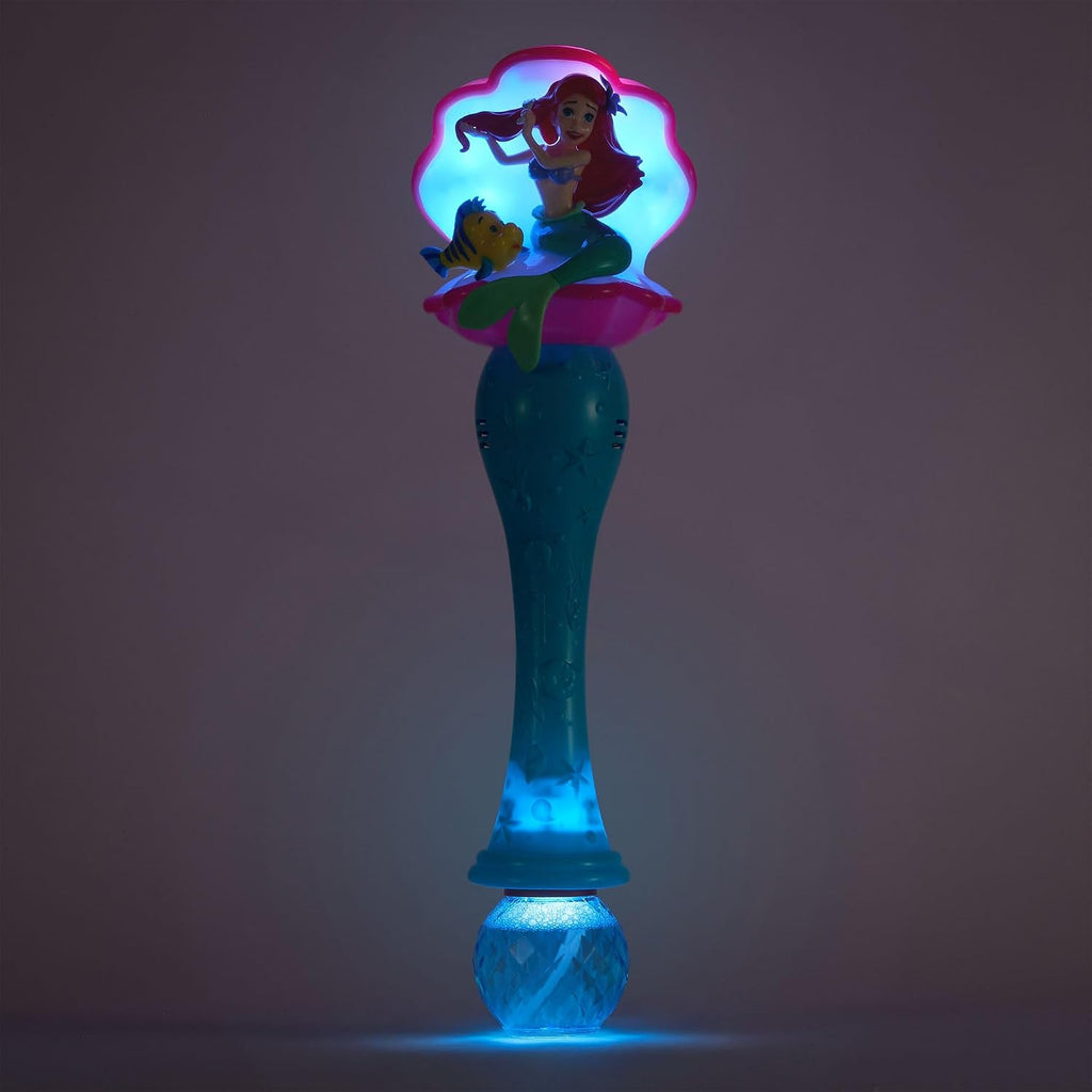 Disney Store Varita de burbujas con luz y sonido oficial de The Little Mermaid Ariel & Flounder - Juguete LED interactivo, perfecto para niños y fanáticos, ideal para juegos al aire libre y fiestas