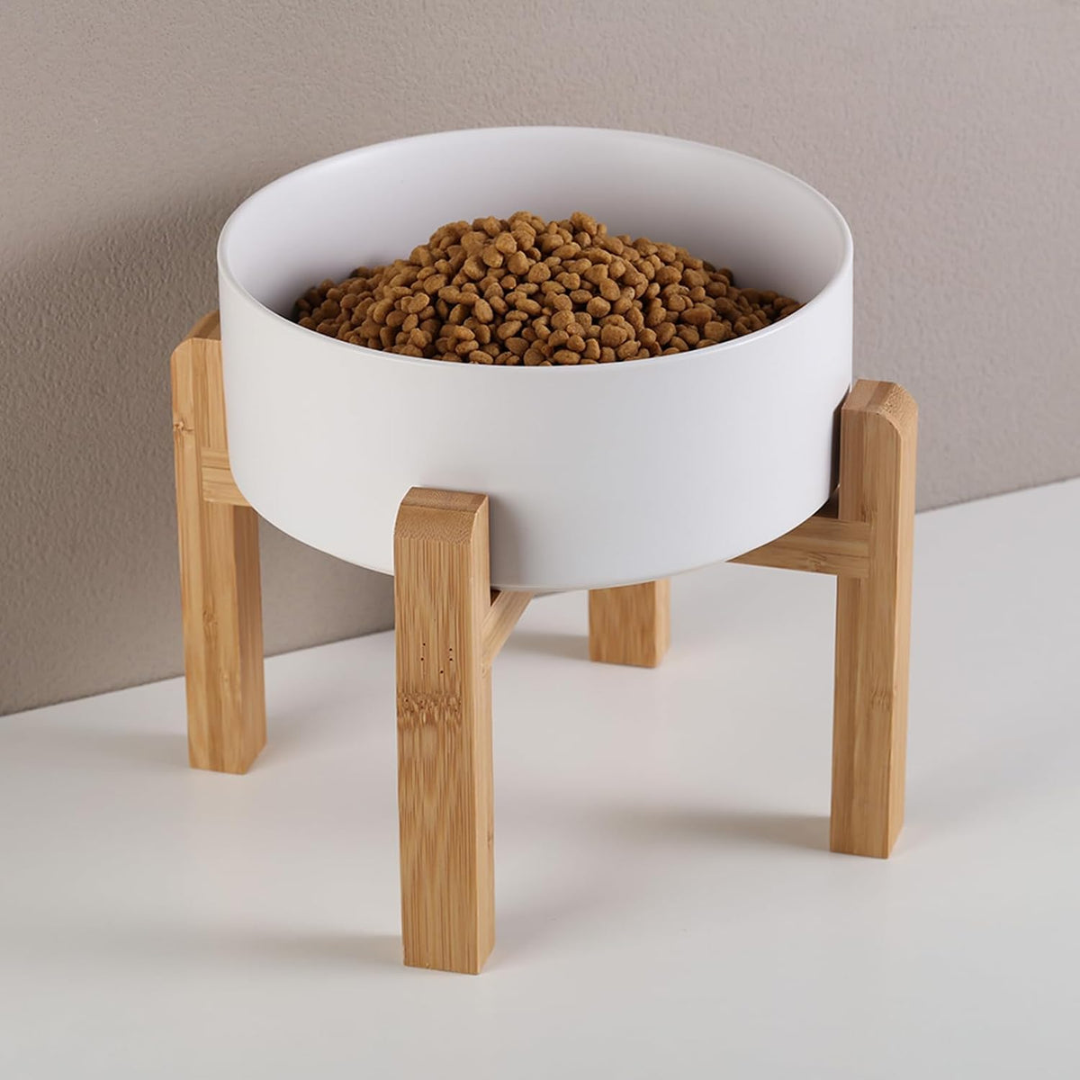 Cuenco de cerámica elevado o elevado para perros de razas pequeñas y medianas, cuenco de agua con soporte, plato de alimentación de mascotas pesado antideslizante de 6 pulgadas, 3.6 tazas