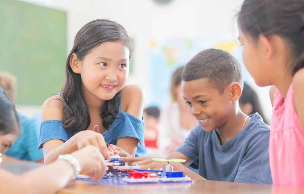 SNAP CIRCUITS Plan de estudios STEM Grados 3-5, 10 lecciones alineadas con