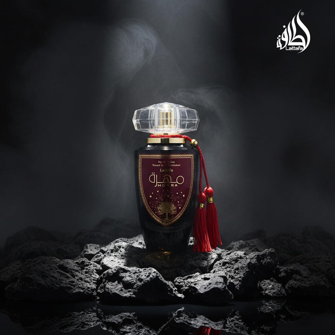 Lattafa Mohra para Unisex Eau de Parfum en Spray, 3.4 onzas \/ 100 ml