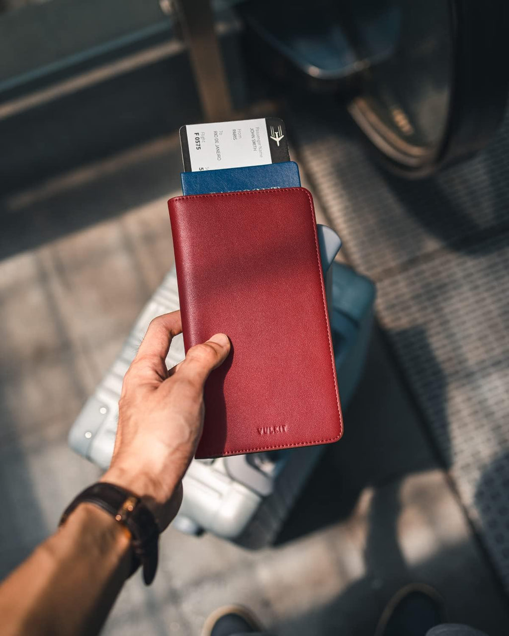 VULKIT Portapasaportes Billetera con Bloqueo RFID Cartera de Viaje para Hombres y Mujeres, Rojo, Cartera de viaje