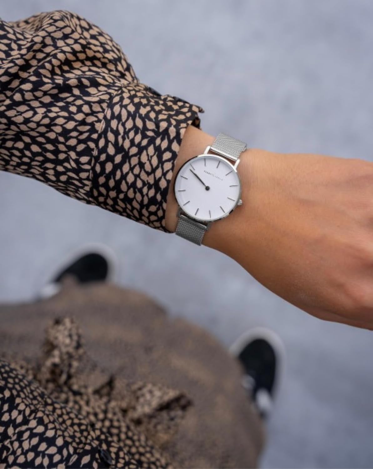 Roberto Marino RM1611 Reloj de malla para mujer – Acero inoxidable plateado, 3ATM, esfera blanca