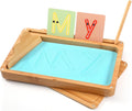 AtMini Bandeja de arena para aula, bandeja de arena Montessori con tapa, bandejas de arena de madera para niños, letras y números (azul)