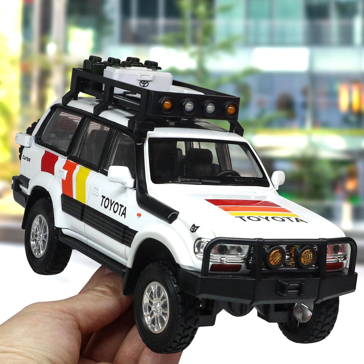 Autos de juguete para niños, autos de fundición a escala 1:24, compatible con Land Cruiser LC80, modelo de automóvil coleccionable, auto de juguete con retroceso con luces y sonidos, autos de