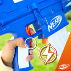 Nerf Fortnite Blue Shock Blaster, cargador de 10 dardos, 10 dardos Nerf Elite, incluye código de bonificación para desbloquear The Beat Wrap en el juego, lanzador de dardos motorizado