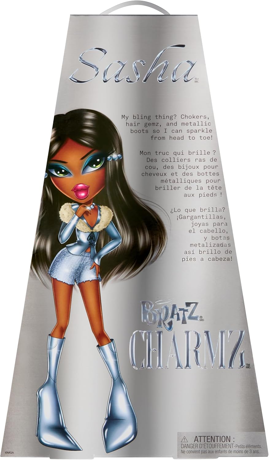 Bratz Charmz Sasha Muñeca de moda con pulsera de encantos