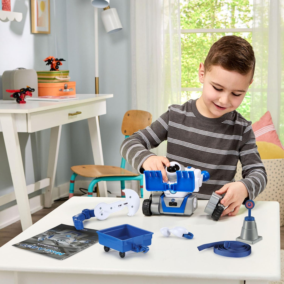 VTech Juguete robot transformable Make-a-Bot 5 en 1 con sensor de sonido y detector de obstáculos
