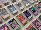 Konami Mega Lote de 1000 Tarjetas Yugioh surtidas