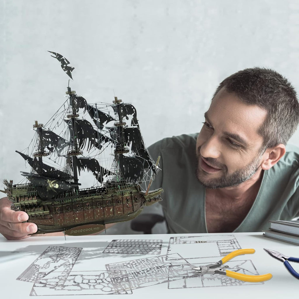 Piececool - Rompecabezas 3D con juegos de herramientas DIY, kits de construcción de modelo de barco pirata el Holandés Errante, rompecabezas 3D de metal difíciles para adultos, grandes regalos de