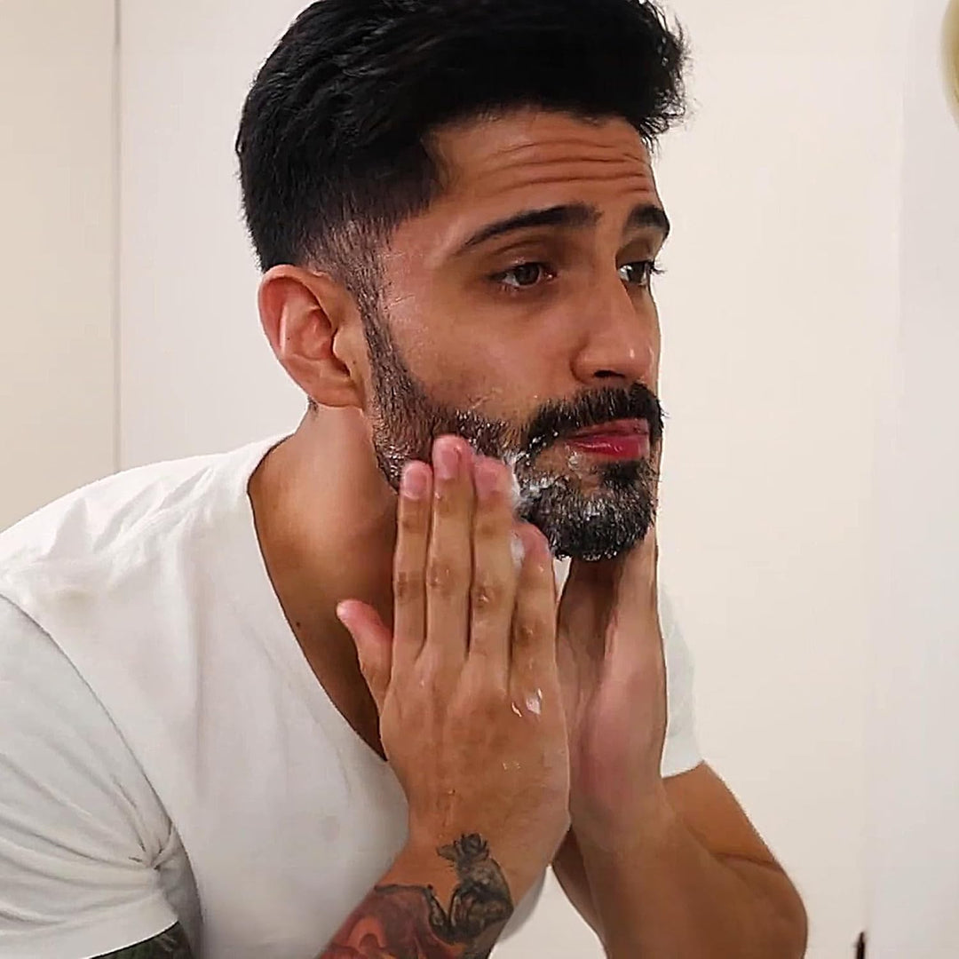 Billy Jealousy Lavado de barba para barba suave, manejable y sin en...