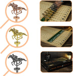 HOROW Juego de mesa de carreras de caballos de metal, juego de mesa Finish Line, edición de lujo, tablero de carreras de madera maciza, 11 lotes de caballos modelo de metal, 2 juegos de dados y 2 cajas de cartas..