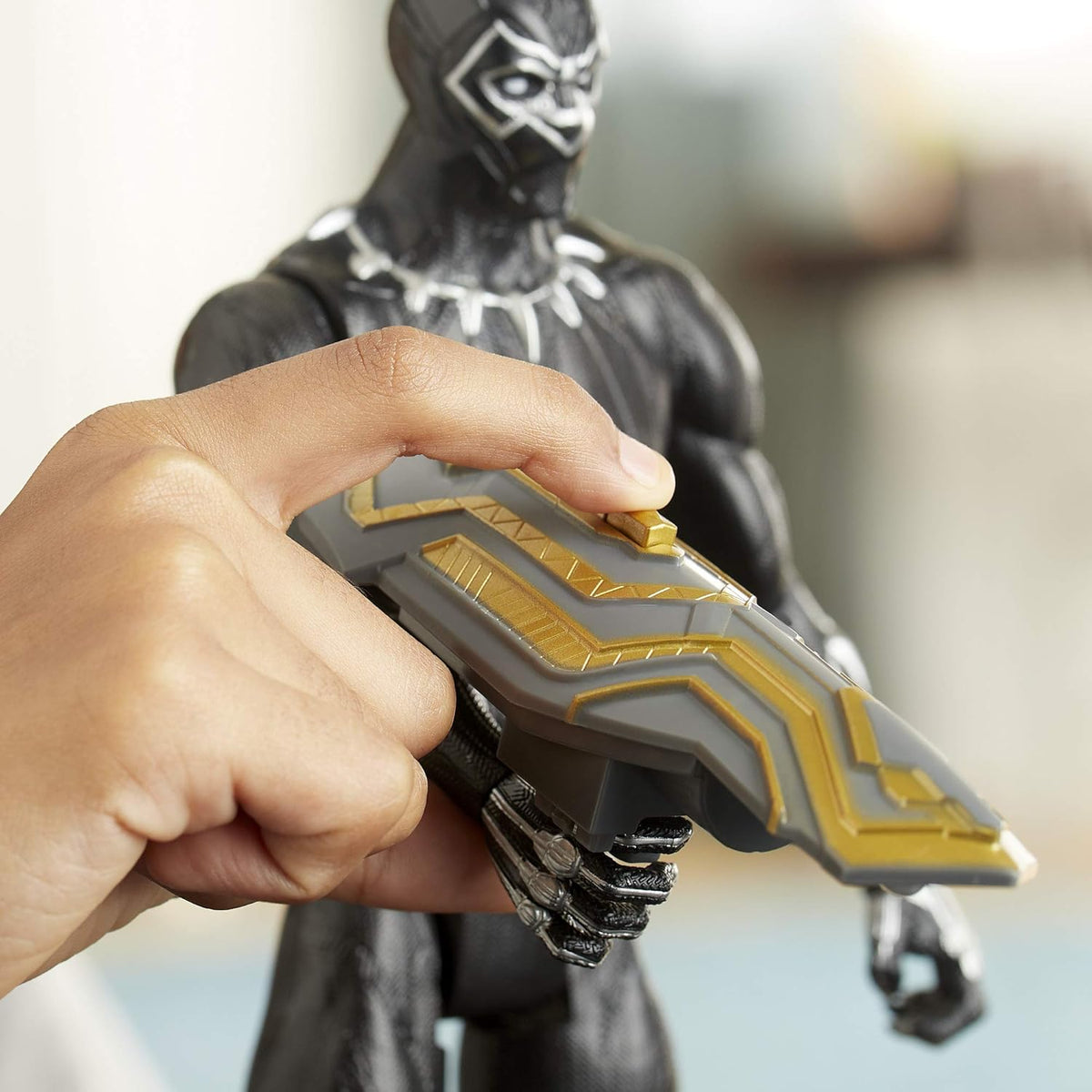 Avengers Marvel Titan Hero Series Blast Gear Deluxe Figura de acció...