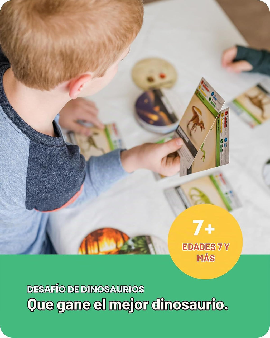 SimplyFun Dinosaur Challenge - Aprende sobre dinosaurios y análisis situacional - Juego de cartas atractivo y educativo para niños - 2 a 4 jugadores - A partir de 7 años