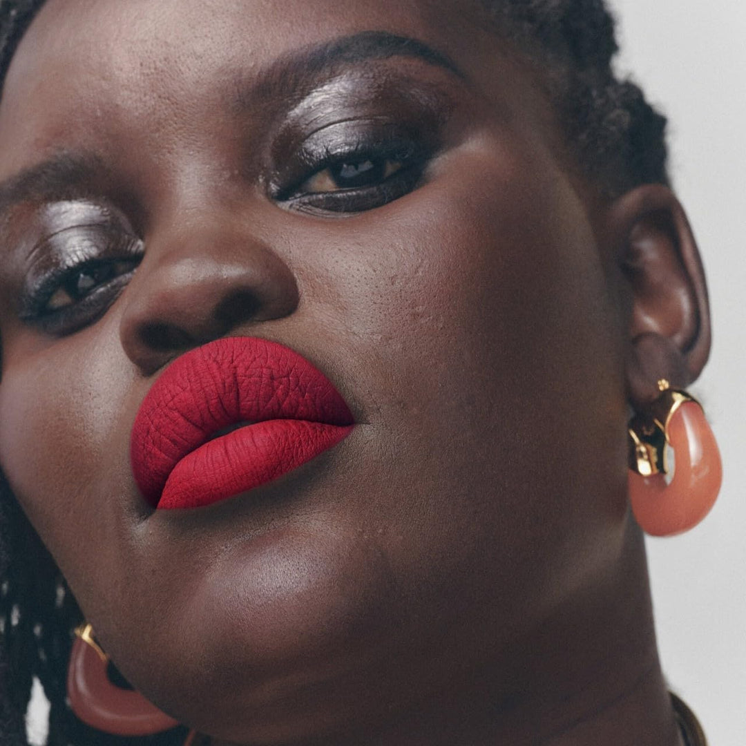 Lápiz labial líquido de terciopelo Fenty Icon