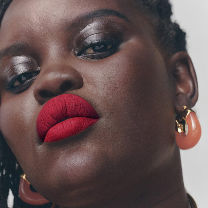 Lápiz labial líquido de terciopelo Fenty Icon