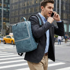 LEATHER VILLAGE Mochila de cuero para computadora portátil para hombres con correa de carretilla 16L Slim