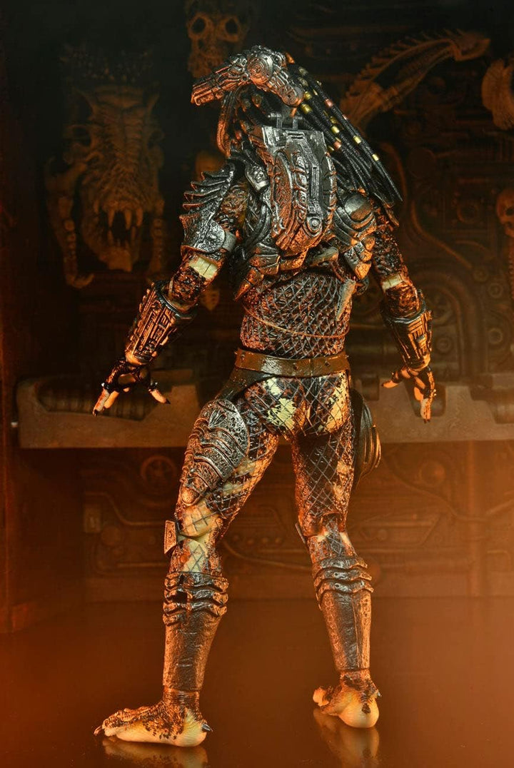 NECA Figura de acción coleccionable Predator 2 Ultimate Boar Predat...