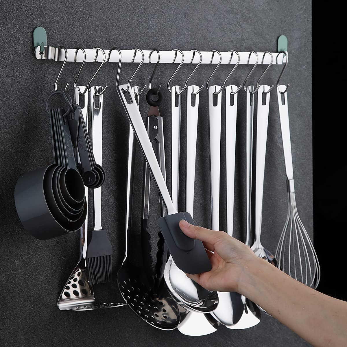 Kyraton - Juego de utensilios de cocina de acero inoxidable con de 37 piezas, juego de herramientas de cocina con soporte de utensilios, antiadherentes y resistentes al calor, aptos para lavavajillas
