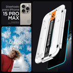 Spigen GlasTR EZ FIT Protector de Pantalla de Privacidad para iPhone 15 Pro Max