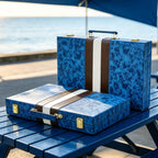 ARUOHHA Juegos clásicos de backgammon para adultos, funda de cuero de lujo, interior de fieltro, juego de backgammon de viaje portátil para fiestas y juegos familiares, juego de mesa popular de