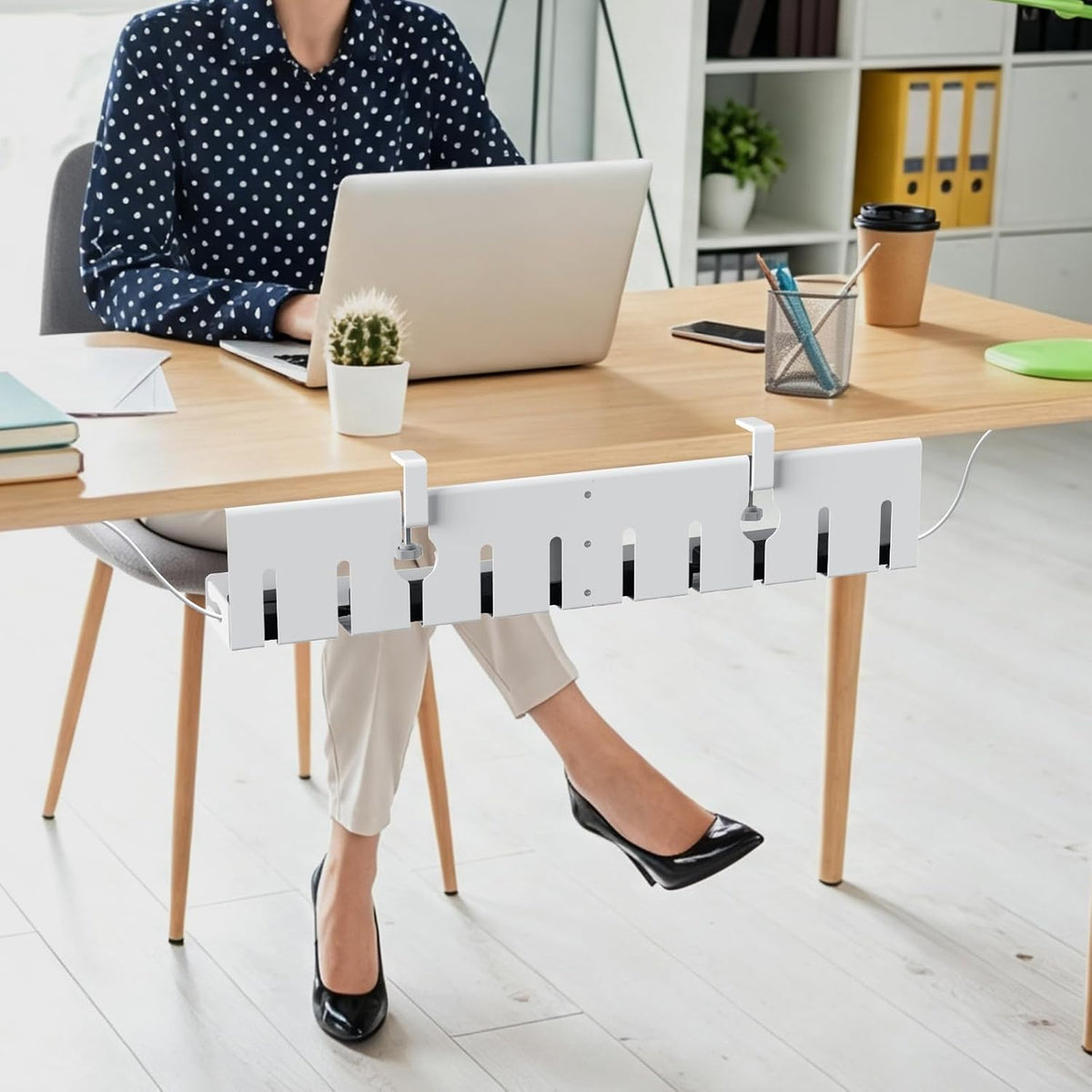 KEEGH Bandeja de organización de cables para debajo del escritorio, 32