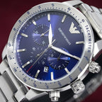Emporio Armani Reloj de acero inoxidable para hombre con cronógrafo o movimiento de tres manecillas