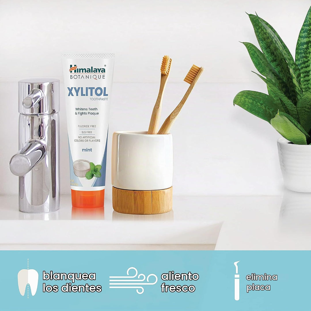 Himalaya Botanique Whitening Pasta dental antiplaca con xilitol, si...