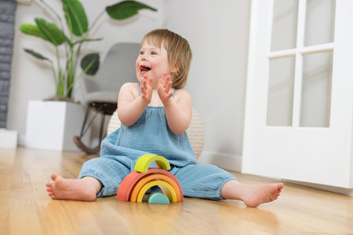 Lovevery, Apilador de arco iris, bebé Montessori, perfecto para tu bebé a partir de los 20 meses