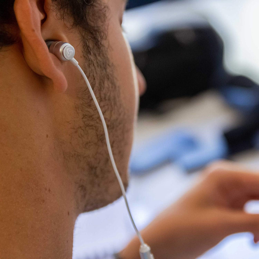 LUDOS Clamor - Audífonos con cable tipo in-ear, 5 años de garantía,...